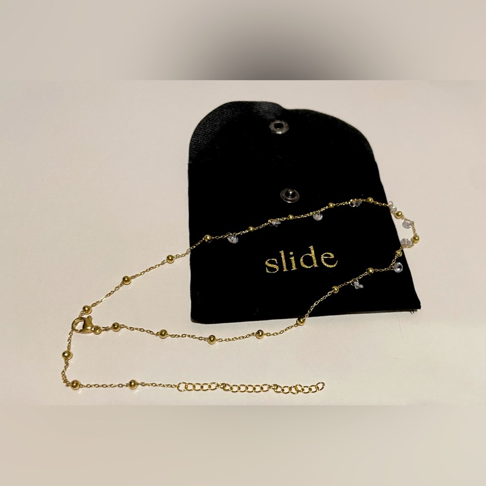 Slide Jewels - 18k Gold Plated Firefly and Sparkle Necklace